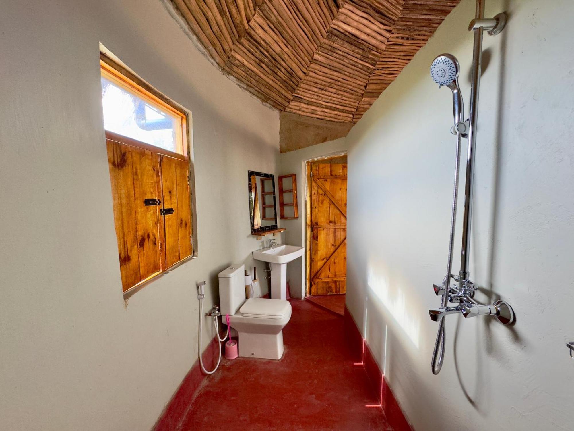 Maasai Eco Boma & Lodge - Experience Maasai Culture Makuyuni Zewnętrze zdjęcie