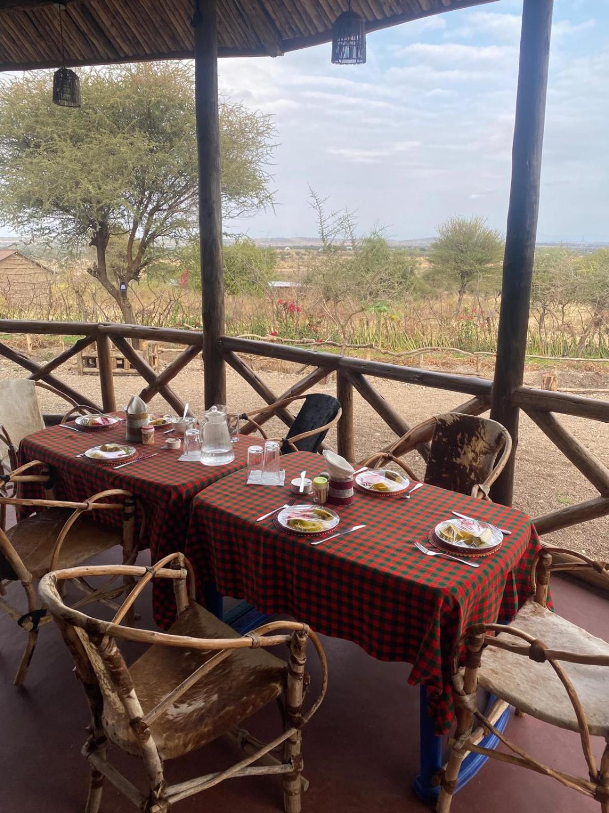Maasai Eco Boma & Lodge - Experience Maasai Culture Makuyuni Zewnętrze zdjęcie